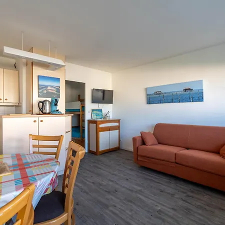 Calme Proche Avec Parking Securise Et Balcon - - Fr-1-319-547 아파트