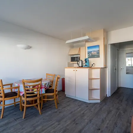 Calme Proche Avec Parking Securise Et Balcon - - Fr-1-319-547 * Аркашон