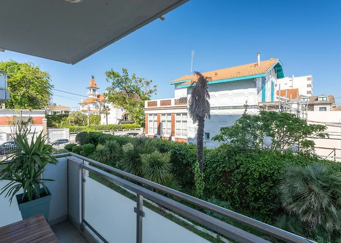 דירה Calme Proche Avec Parking Securise Et Balcon - - Fr-1-319-547 *