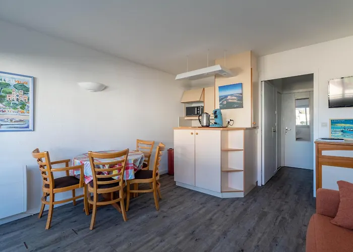 Calme Proche Avec Parking Securise Et Balcon - - Fr-1-319-547 * Аркашон