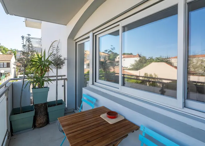 Calme Proche Avec Parking Securise Et Balcon - - Fr-1-319-547 * Аркашон